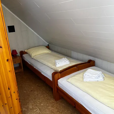 Bakenweg Fuer Maximal 4 Personen